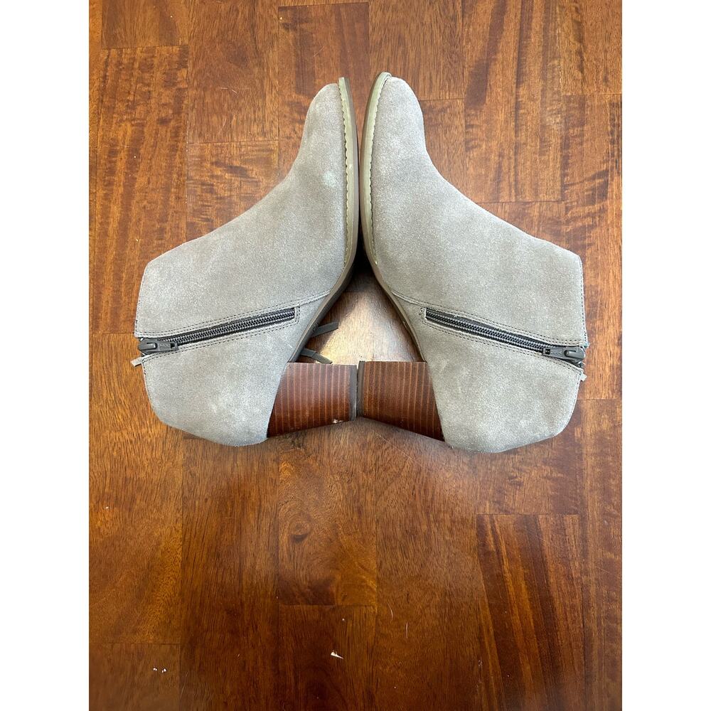 Vionic Upright Faros Fridge Boot, Size 9 - image 6